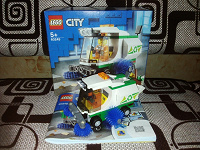 Отдается в дар Набор Lego — Машина для очистки улиц