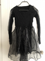Отдается в дар Нарядное детское чёрное платье