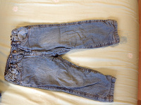 Отдается в дар Модные джинсы для малыша