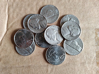 Отдается в дар Монеты 5 центов США