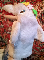 Отдается в дар Мягкая игрушка Дельфин- на руку