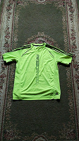 Отдается в дар Спортивная футболка Adidas Predator