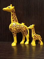 Отдается в дар Жираф с жирафенком