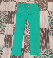 Зеленые джинсы прямые 46 размер