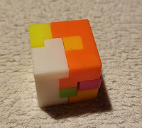 Отдается в дар Кубик головоломка