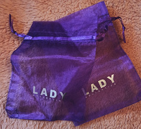 Отдается в дар Пакетики подарочные Lady Collection новые