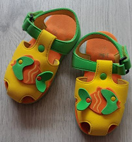 Отдается в дар Детские пляжные сандалики