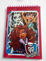 Отдается в дар Блокнот для творчества Monster High