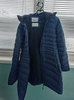 Отдается в дар Женское зимнее пальто Reebok размер XS