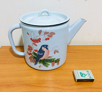 Отдается в дар Эмалированный чайник времён СССР