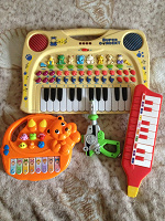 Отдается в дар Музыкальние игрушки