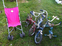 Отдается в дар Детские велосипеды, раскладная коляска.