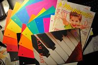 Отдается в дар Детям: цветные бумага и картон, тетрадь для нот, журналы