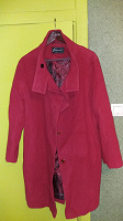 Отдается в дар Новое женское пальто красного цвета — как раз на «после лета» :)