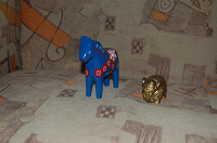 Отдается в дар Две статуетки — лошадка орифлейм и индийский слон