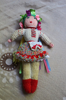 Отдается в дар Вязаная кукла-украиночка
