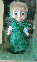 Отдается в дар Кукла Маша в зеленом сарафане.