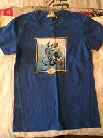 Отдается в дар футболка детская голубая с рисунком
