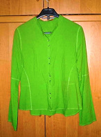 Отдается в дар Зеленая рубашечка