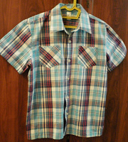 Отдается в дар Рубашка летняя для мальчика, рост 146-152