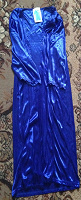 Отдается в дар Новый синий халат, от 42 до 50 размера