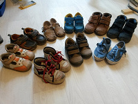 Отдается в дар Детская обувь с 23 по 26 размер