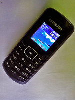 Отдается в дар Samsung (мобилка-звонилка)