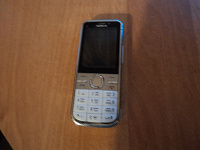 Отдается в дар Телефон Nokia C5 на запчасти