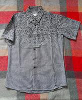 Отдается в дар Рубашка мужская с коротким рукавом размер 40-41