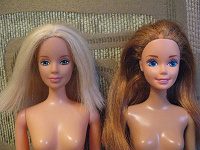 Отдается в дар Две куклы Барби от фирмы Маттел