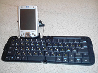 Отдается в дар HP iPAQ h2210, Bluetooth-клавиатура (передар)