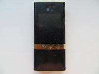 Отдается в дар Телефон LG KE800