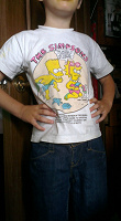 Отдается в дар футболки однотонные на физ-ру в детский сад + футболка для доми-Симсоны