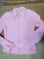 Отдается в дар Рубашка розовая на молнии