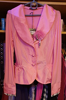 Отдается в дар Розовый комплект — топ и пиджак Siste's