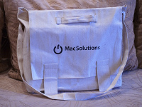 Отдается в дар Большая мягкая сумка MacSolutions