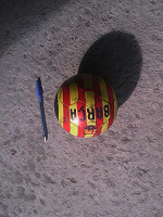Отдается в дар мини футбольный мяч