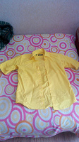 Отдается в дар Желтая мужская рубашка