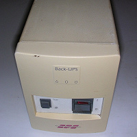 Отдается в дар ИБП APC Back-UPS 600i