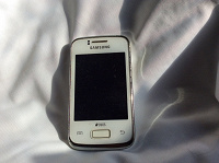Отдается в дар мобильный телефон samsung gt-s6102