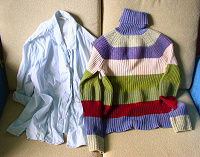 Отдается в дар Одежда: свитер и рубашка