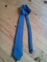 Отдается в дар Серый галстук