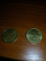 Отдается в дар Монетки 10 Евроцентов, разные, 2 штуки