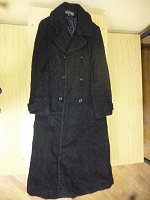 Отдается в дар Демисезонное пальто 46 размер.