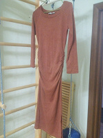 Платье коричневое M