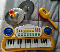 Отдается в дар Музыкальные инструменты для детей