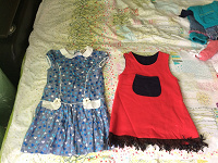 Отдается в дар Детские платья 98-104 размер