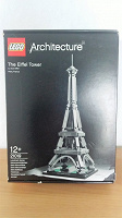 Отдается в дар Лего Architecture «Эйфелева башня