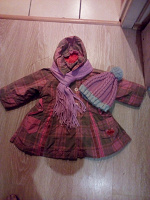 Отдается в дар Пальто шапочка и шарф для девочки 2 лет