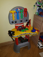 Отдается в дар Детский стол для инструментов